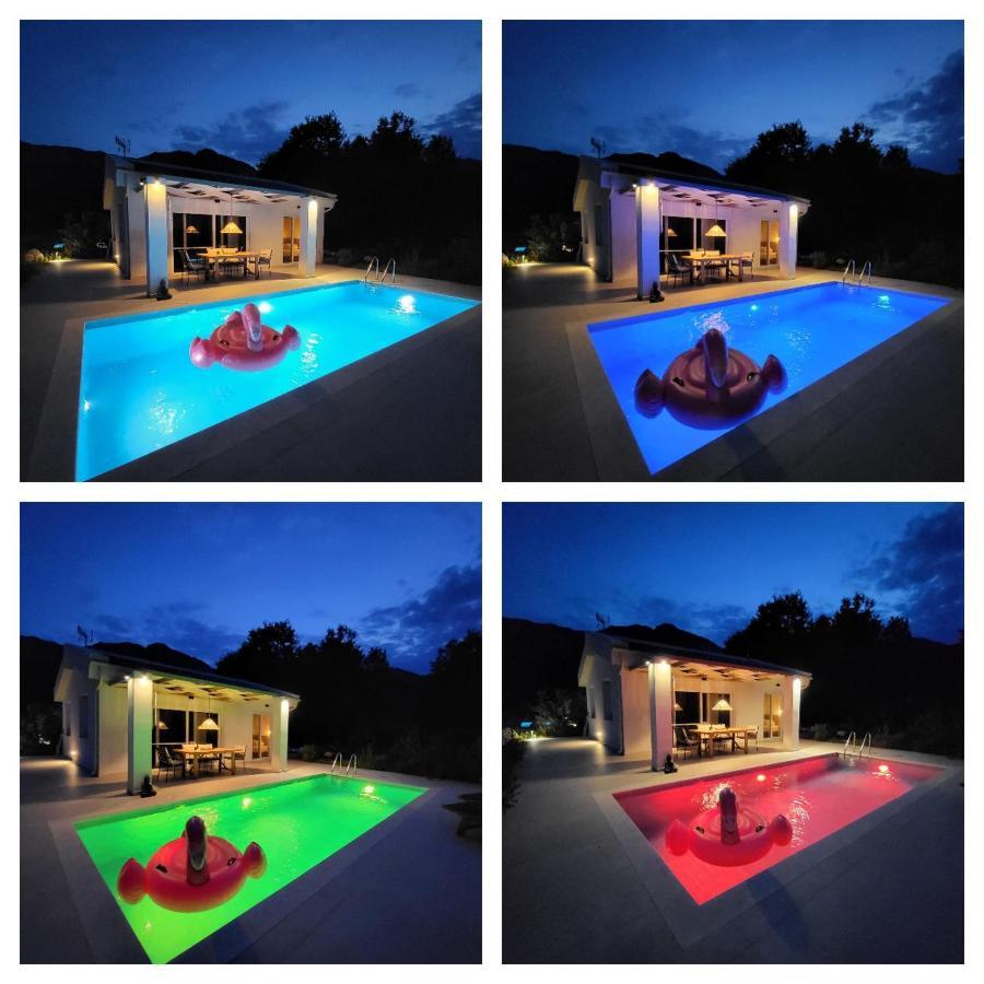 Casa O' - Moderne Villa Mit Grosser Terrasse Und Privatem Swimmingpool 斯卡拉伯塔麦斯 外观 照片
